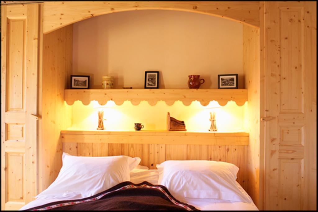Hotel La Ferme Du Chozal, Chalet De Tradition オトリュス エクステリア 写真